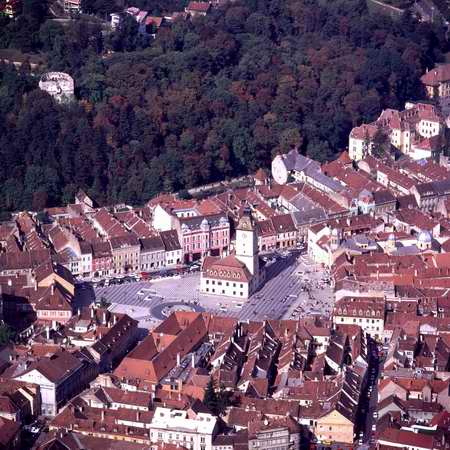 ブラショフ空から